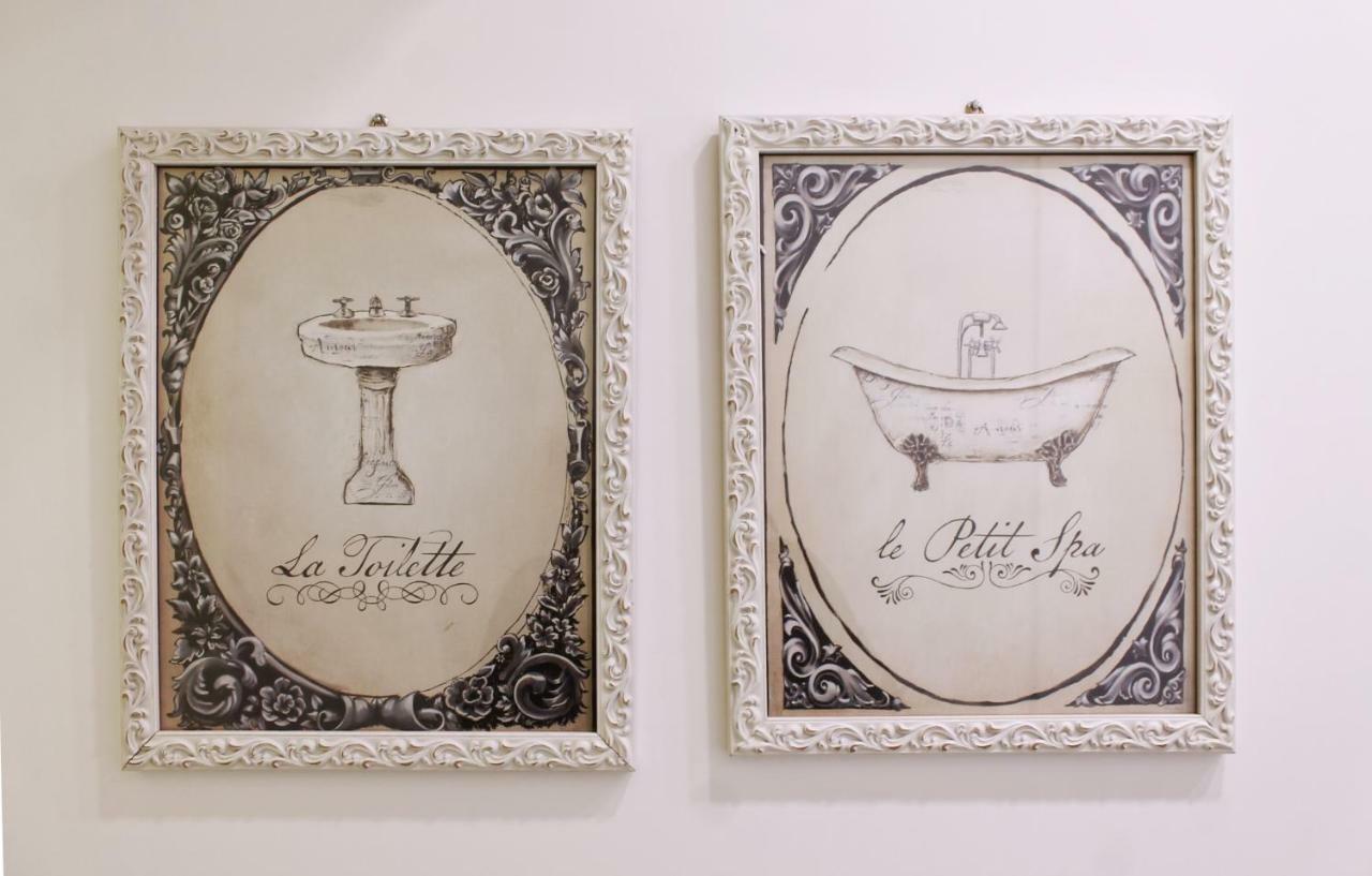 Villa Il Cavaliere Di Toledo à Naples Extérieur photo